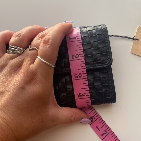 Wallet - Picture 10 of 13